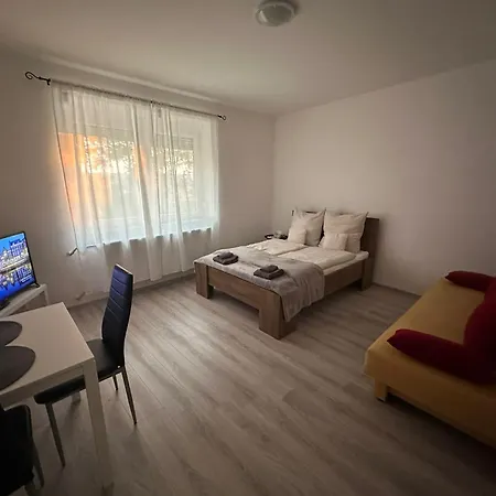 Bornemissza Lejlighed Eger